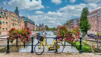 Amsterdam3A Il Farc3B2 Della Soste