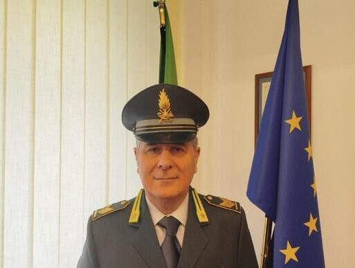 Ancona3A Un Finanziere Salva La