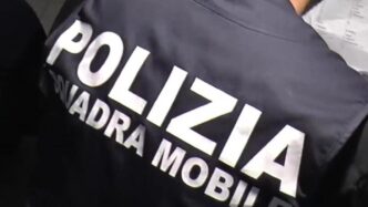 Ancona3A Uomo Perseguita Ex Com