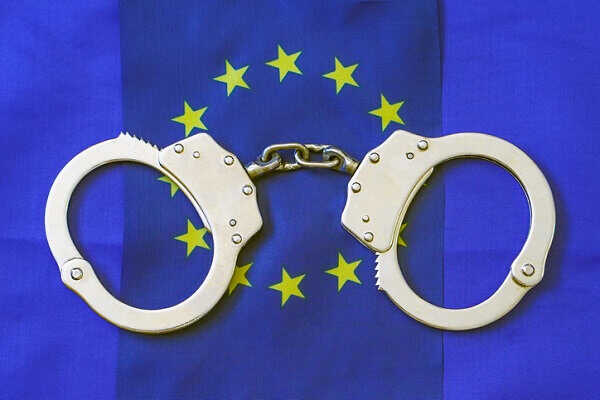 Arrestato A Latina Un Cittadin