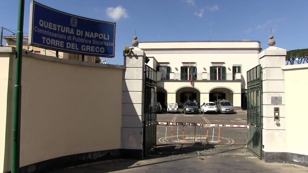 Arrestato A Torre Del Greco Un