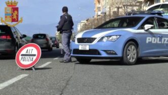 Arrestato Un 21Enne A Napoli P