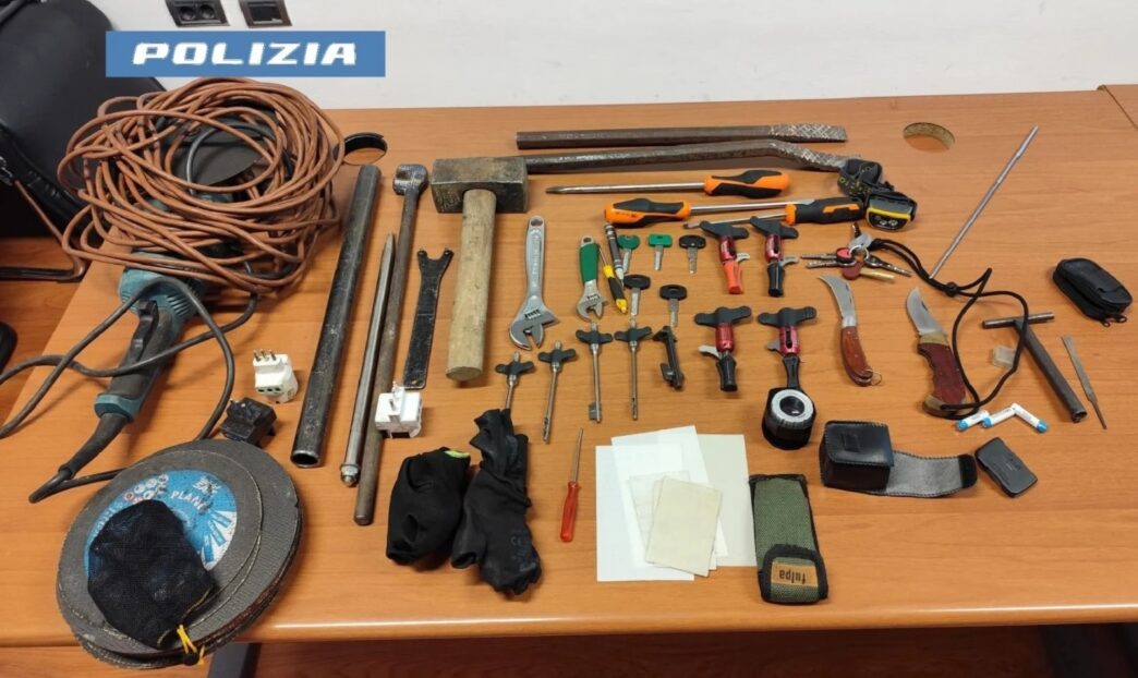 Arrestato Un 60Enne Dalla Poli