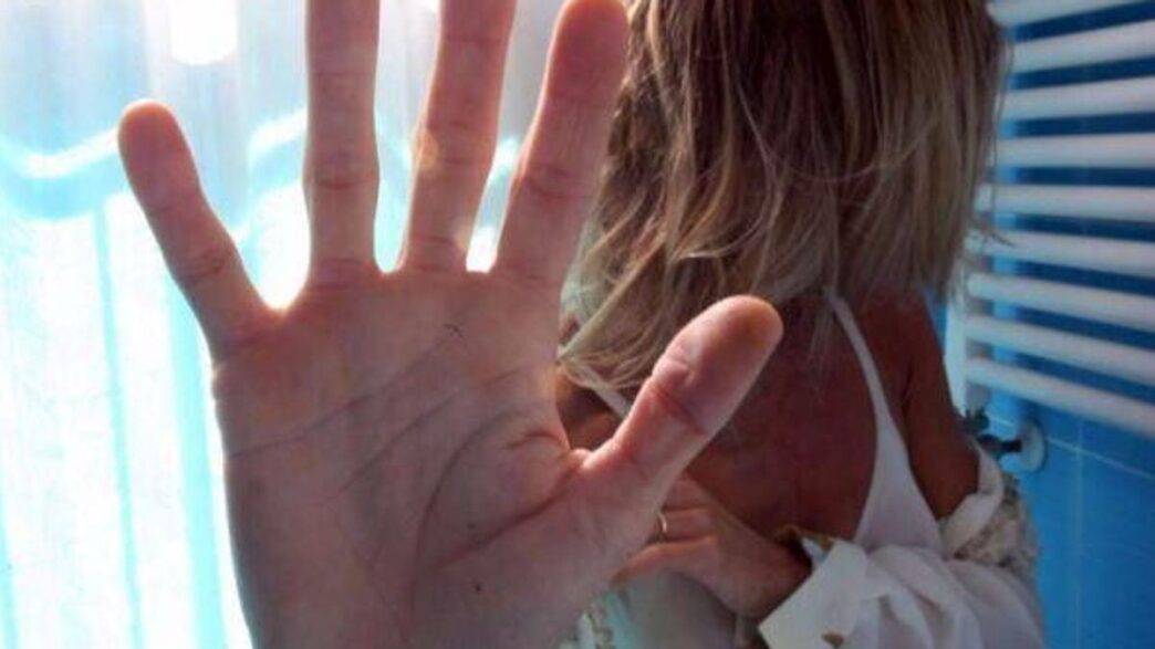 Arrestato Un Uomo Per Maltratt 1
