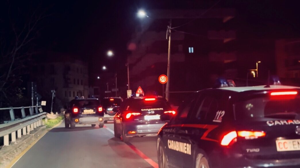 Arresti E Chiusure Di Locali A