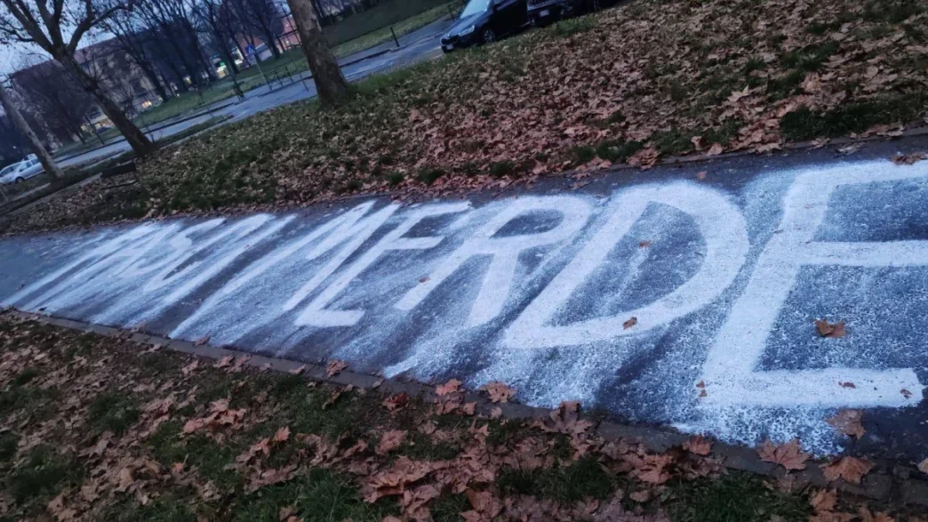 Atti Vandalici A Torino Contro