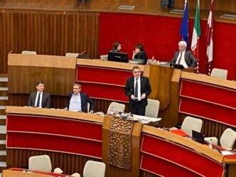 Aumento Stipendi Dei Consiglie