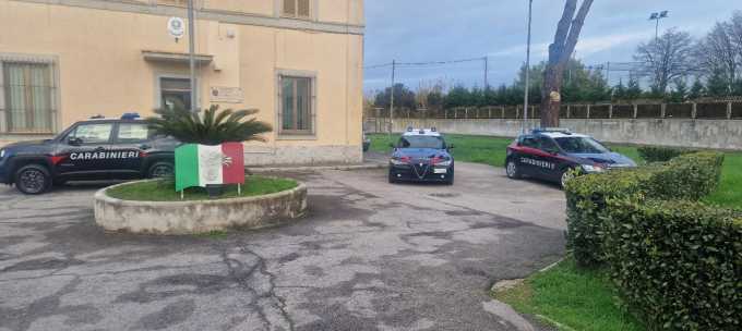 Blitz Dei Carabinieri Ad April 1