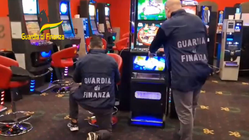 Blitz Della Guardia Di Finanza 2