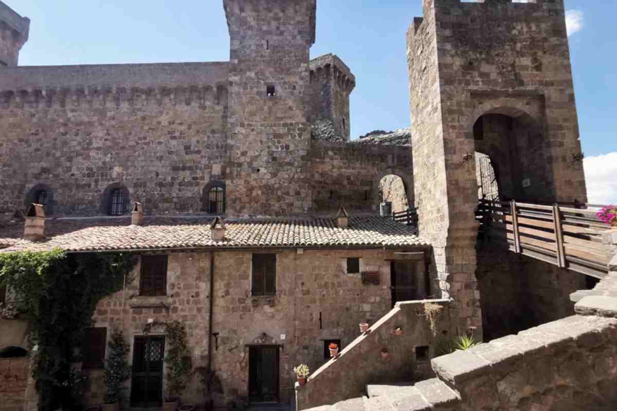 “Un Patrimonio Artistico Senza Eguali”, Scopri L’antichissimo Borgo Della Tuscia: Storia, Arte E Natura Ti Aspettano 5 Bolsena