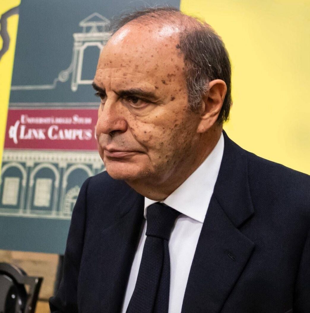 Bruno Vespa Inaugura L27Anno Ac