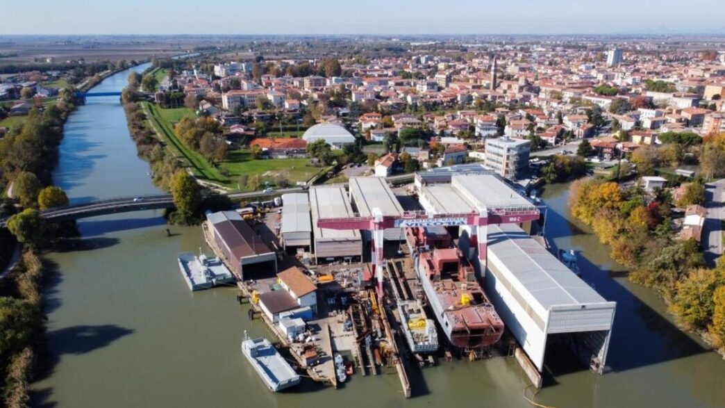 Cantiere Navale Vittoria3A Cnv