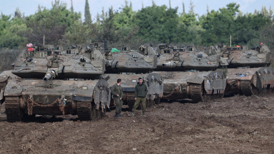 Carri Armati Israeliani Entran