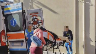 Casola Di Napoli3A Un Uomo Di 8