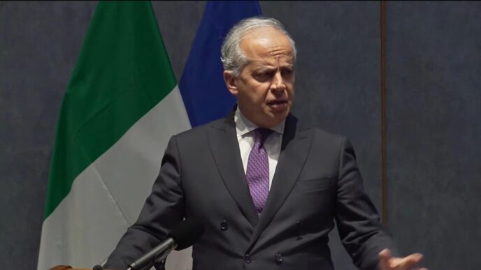 Colloquio Tra Italia E Libia3A