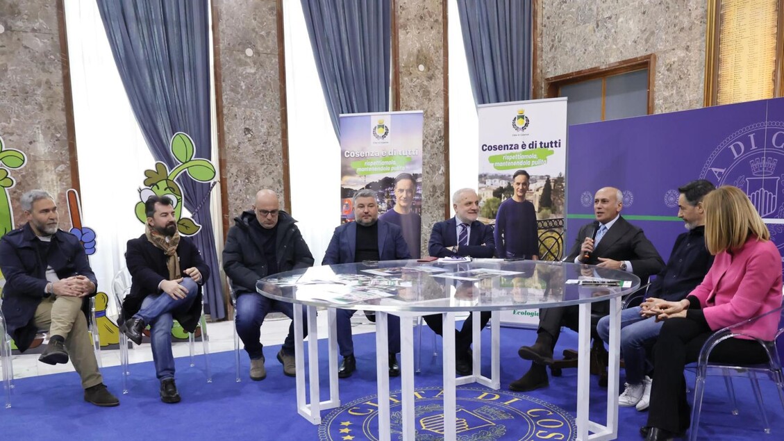 Cosenza Lancia Una Campagna Pe