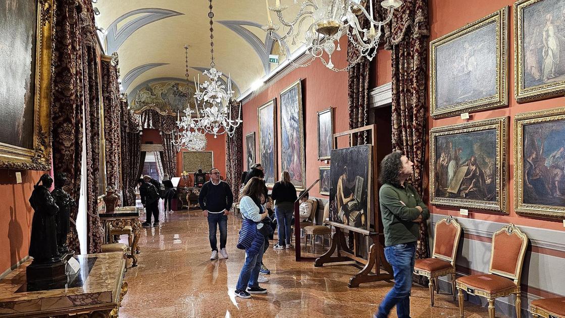 Crescita Turistica Ad Ascoli P