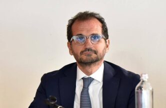 Crisi Opiacei3A Il Sottosegreta