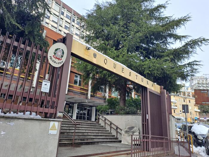 Criticitc3A0 Negli Uffici Del Rep