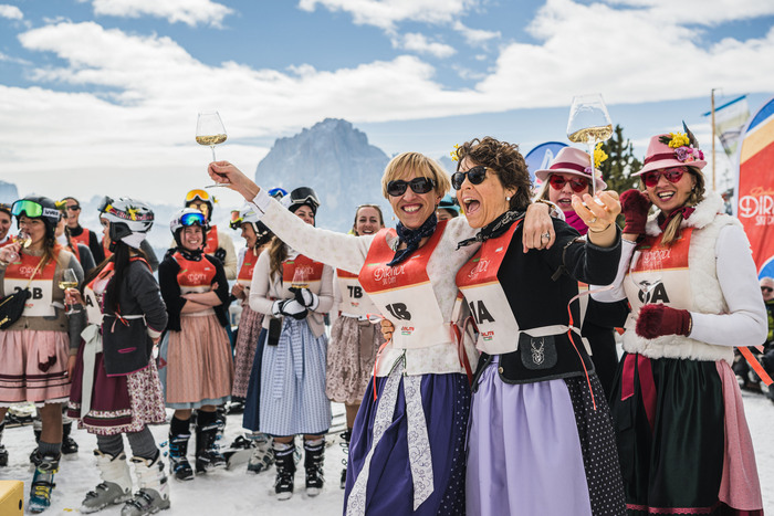 Dirndl E Sport3A Val Gardena Os