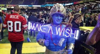 Donald Trump Al Super Bowl3A L27