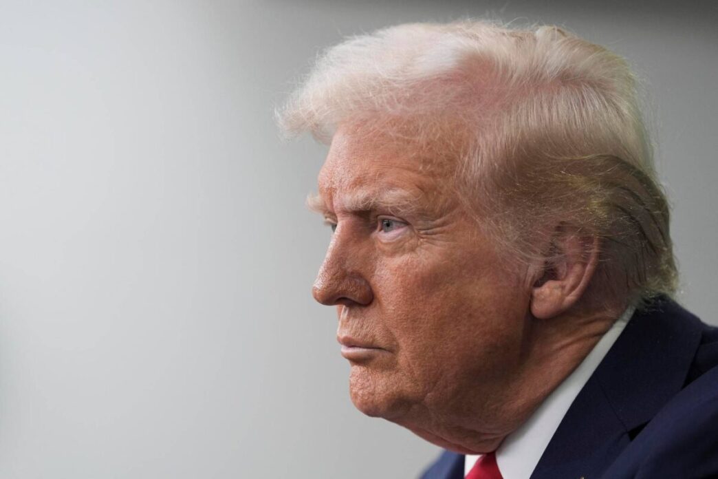 Donald Trump Punta Al Dipartim