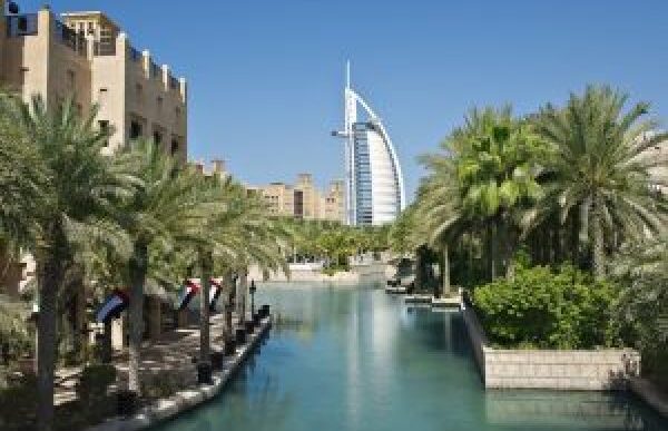 Dubai3A Nel 2024 Oltre 182C7 Mil
