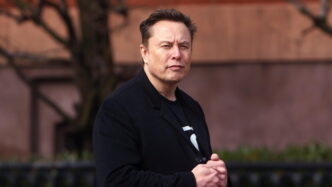 Elon Musk Lancia Grok 33A Il Nu