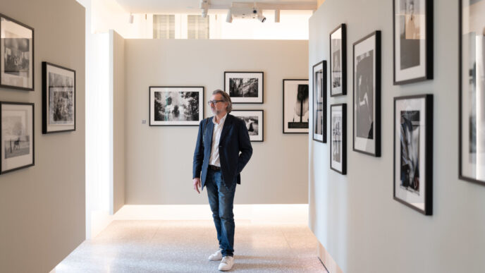 Emanuele Scorcelletti Presenta