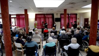 Emergenza Nelle Case Di Riposo