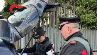Fermato Dai Carabinieri A Port