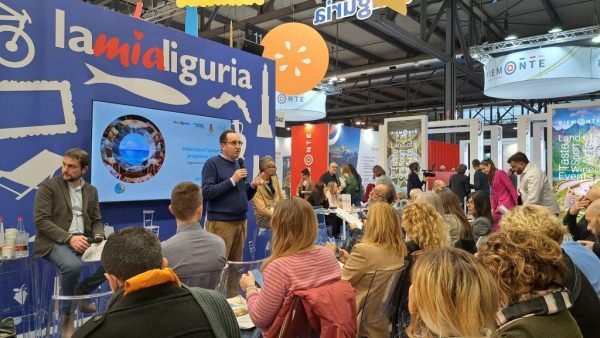 Finale Ligure3A Un Piano Strate