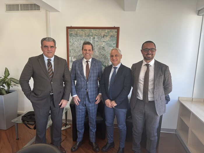 Firma Della Convenzione Tra Ag