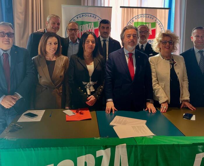 Forza Italia Lancia I Congress