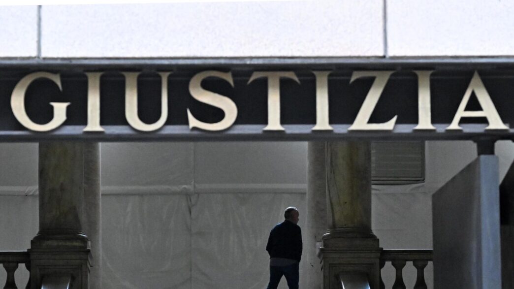 Genova Chiede Un Risarcimento