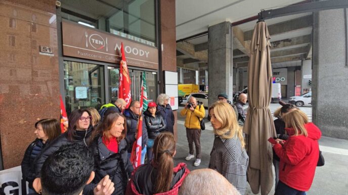 Genova In Crisi3A Il Futuro Com