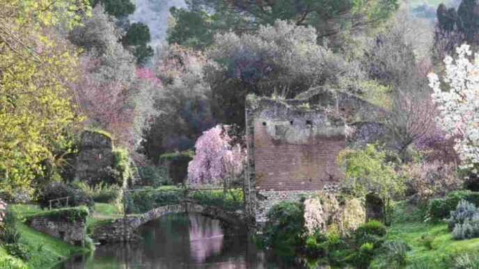 Giardini Di Ninfa