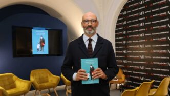 Giulio Napolitano3A La Politica
