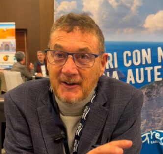 Grecia365 E Il Tove 20253A Nuov