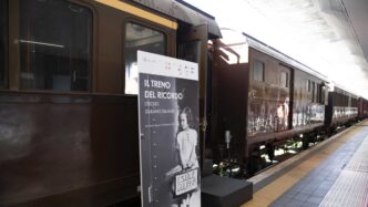 Il 22Treno Del Ricordo22 Attrave