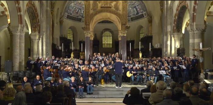 Il Coro Di San Vittore Si Esib