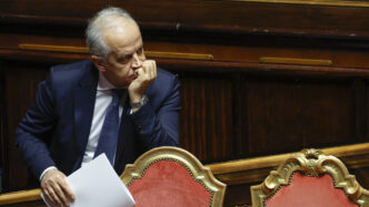 Il Governo Italiano Intensific