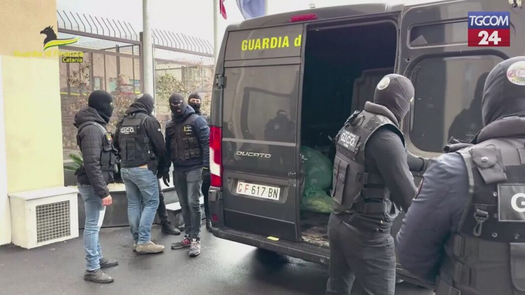 Importante Operazione Della Gu