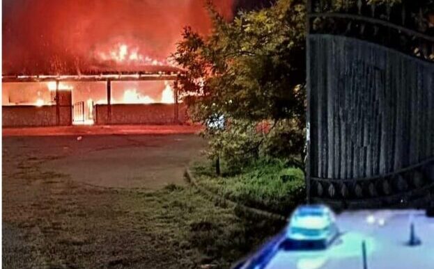 Incendio Doloso Distrugge La V