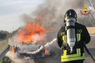 Incendio Sulla Pontina3A Auto I