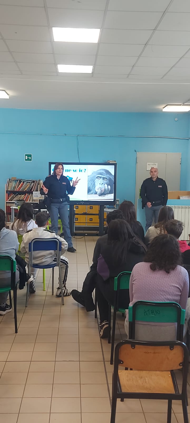 Incontro Tra Alunni E Polizia