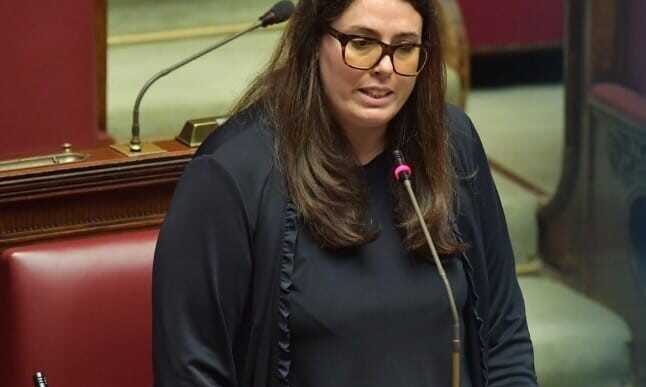 Interrogazione Della Deputata