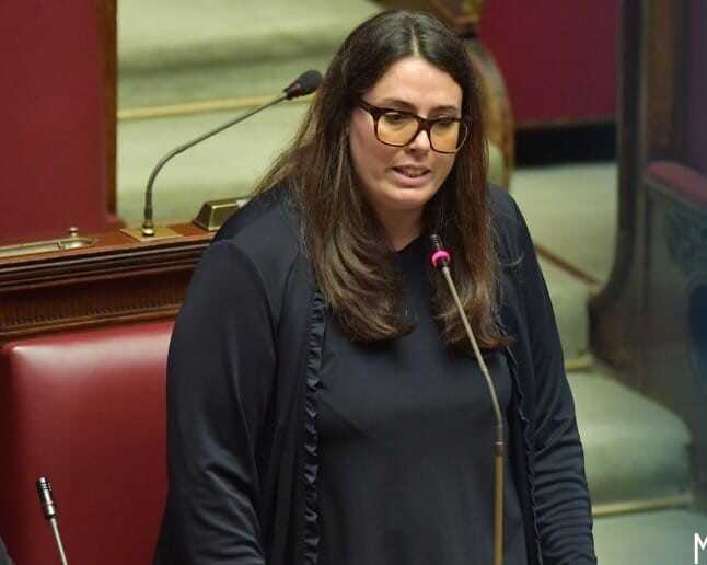 Interrogazione Della Deputata