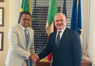 Italia E Tanzania3A Incontro Ri