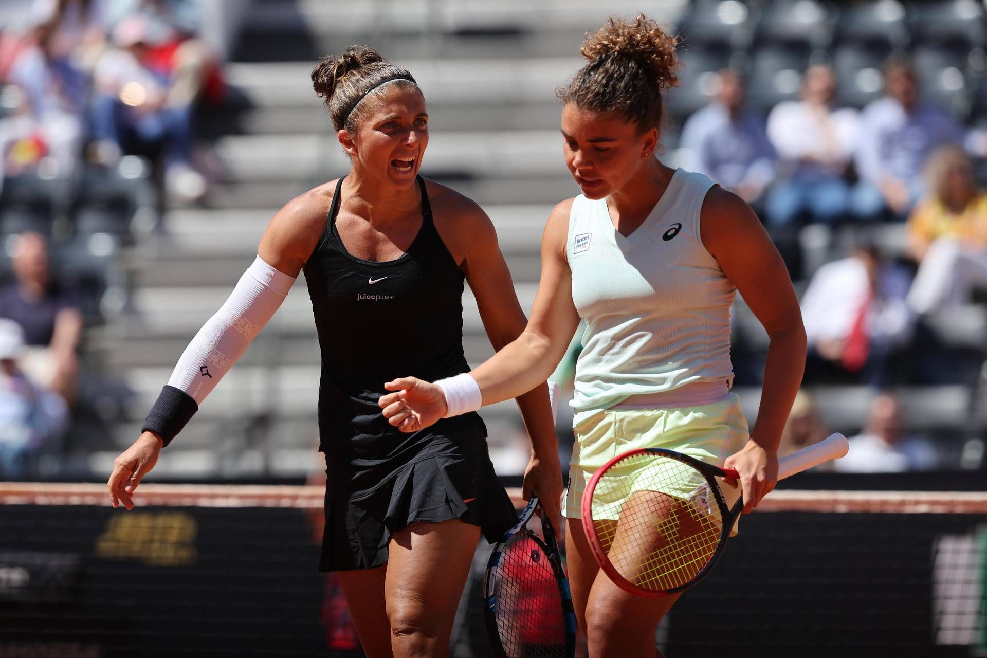 Jasmine Paolini E Sara Errani